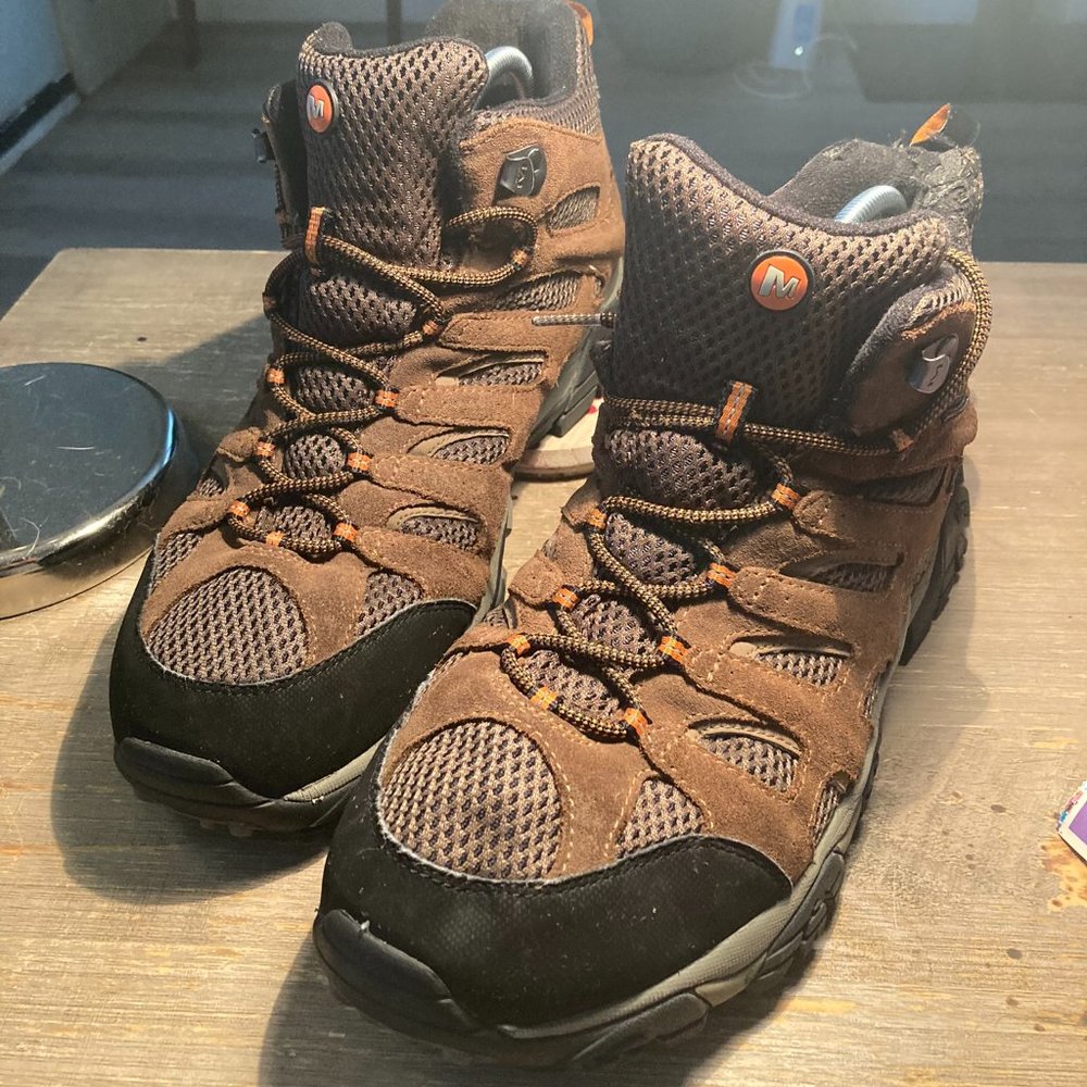 Merrell Men's Moab 2 MID Waterproof Hiking Boot